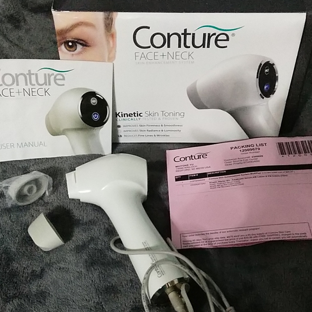 Contour kinetic skin toning look younger in weeks.